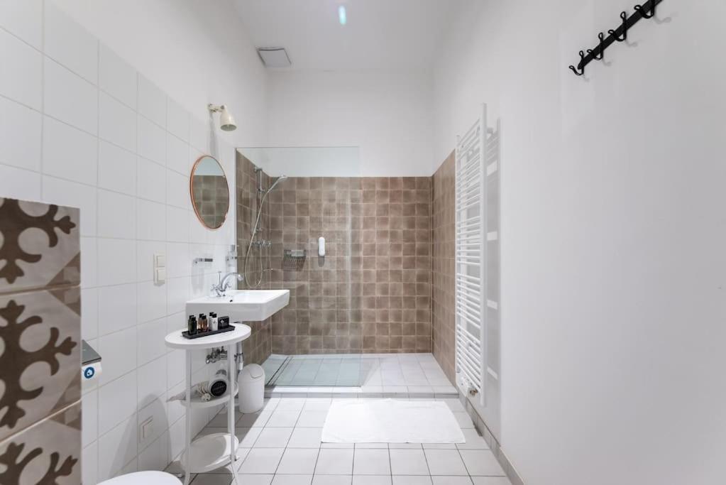 Appartamento Sleek 1Br Flat Near Center By Hm Vienna Esterno foto